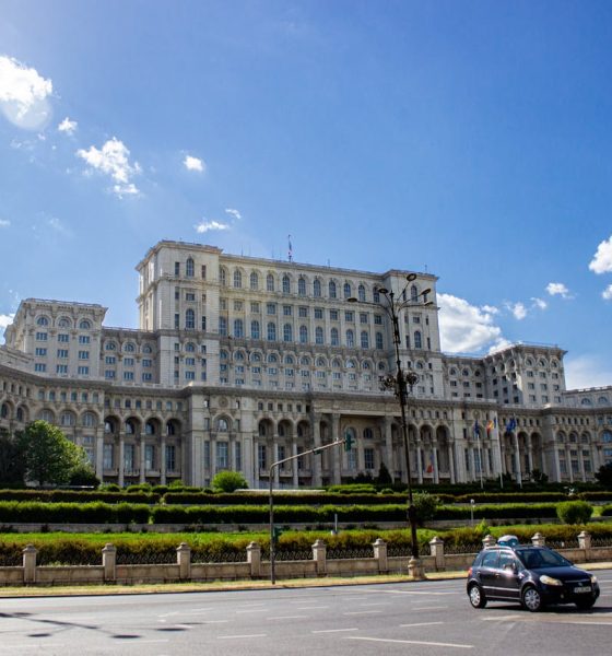 romania:-higher-gambling-taxes-will-drive-players-to-the-black-market,-aojnd-warns